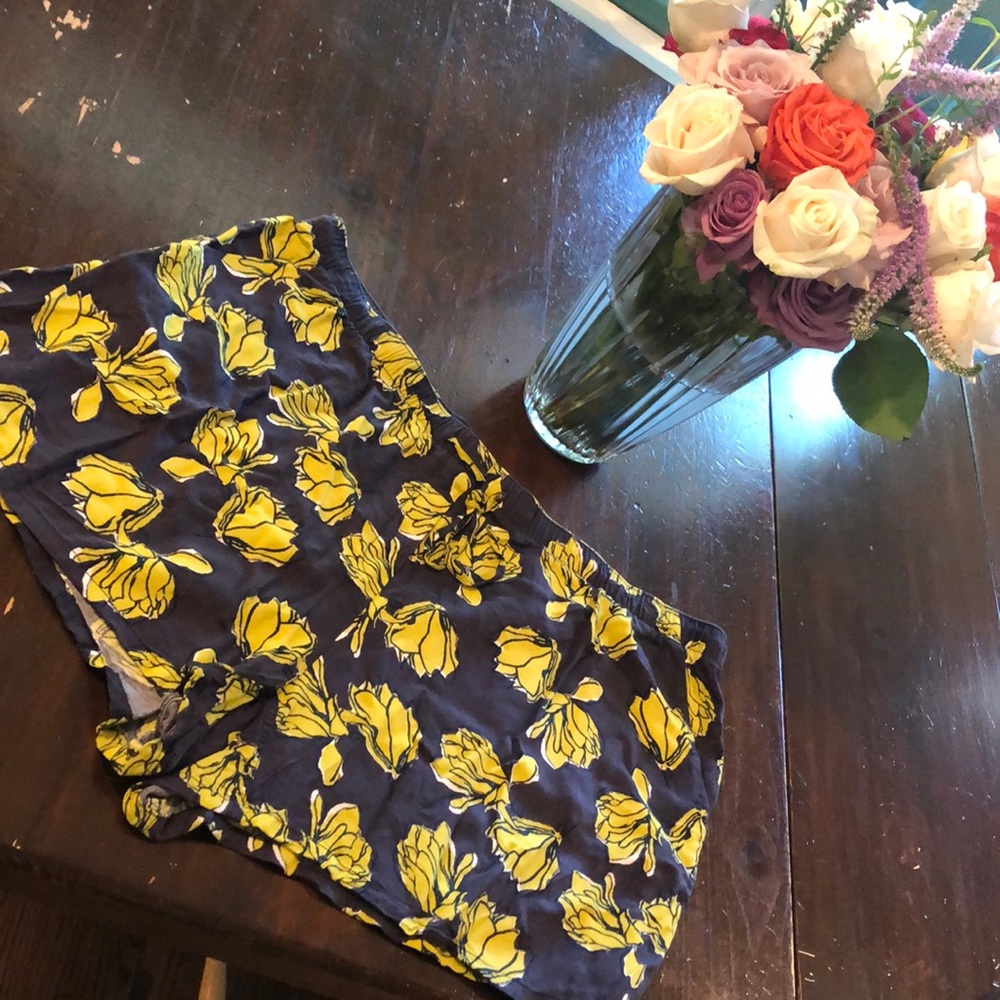 GAP Plus Shorts